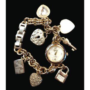Vintage Figaro Charm Bracelet Watch With Heart & Key Accents AB20 A